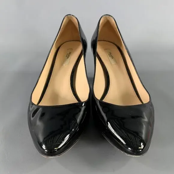 PRADA Size 8 Black Patent Leather 11312B Patent Pointed Toe Pumps